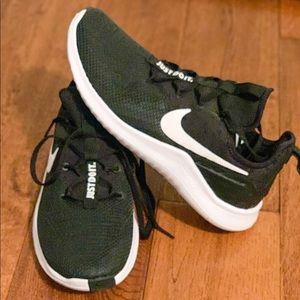 Women’s Nike Free TR8 Trainer Black&White Size 7
